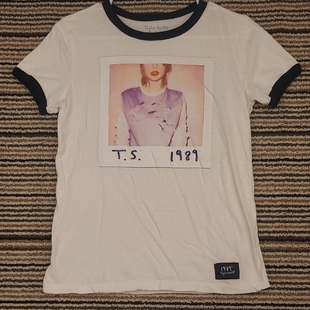 TAYLOR SWIFT 1989 White Black Cotton Womens Sz M Ringer Short Sleeve T Shirt Top